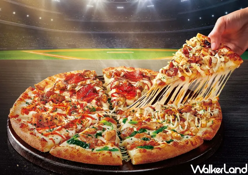 ▲達美樂「吃爆四強披薩」集結4國風味，包含日式章魚燒與韓風泡菜豬。