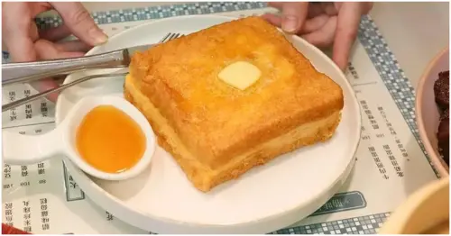 新竹竹北美生餐室重現老派香港大排檔，必吃乾炒牛河與超厚蜜汁叉燒飯。