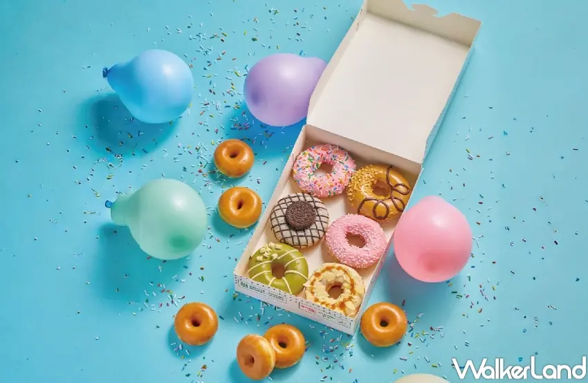 ▲Krispy Kreme 4/4兒童節單日消費滿100元贈迷你原味糖霜小小圈兩顆,還有LINE買一送一優惠。