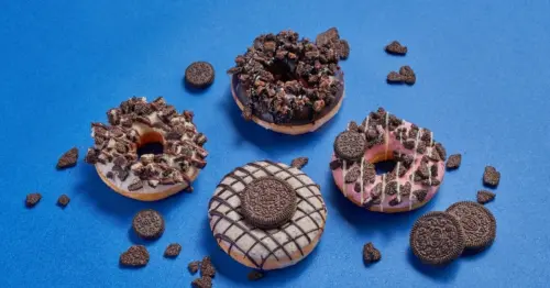 OREO甜甜圈買一送一！Krispy Kreme聯名OREO甜甜圈，兒童節加碼迷你原味糖霜小小圈。