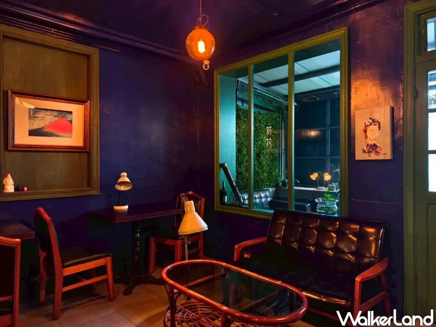 ▲三樓空間禁止聊天，特別適合想閱讀、尋求獨處或沉澱心情的咖啡迷。（攝影：楊婷雅）