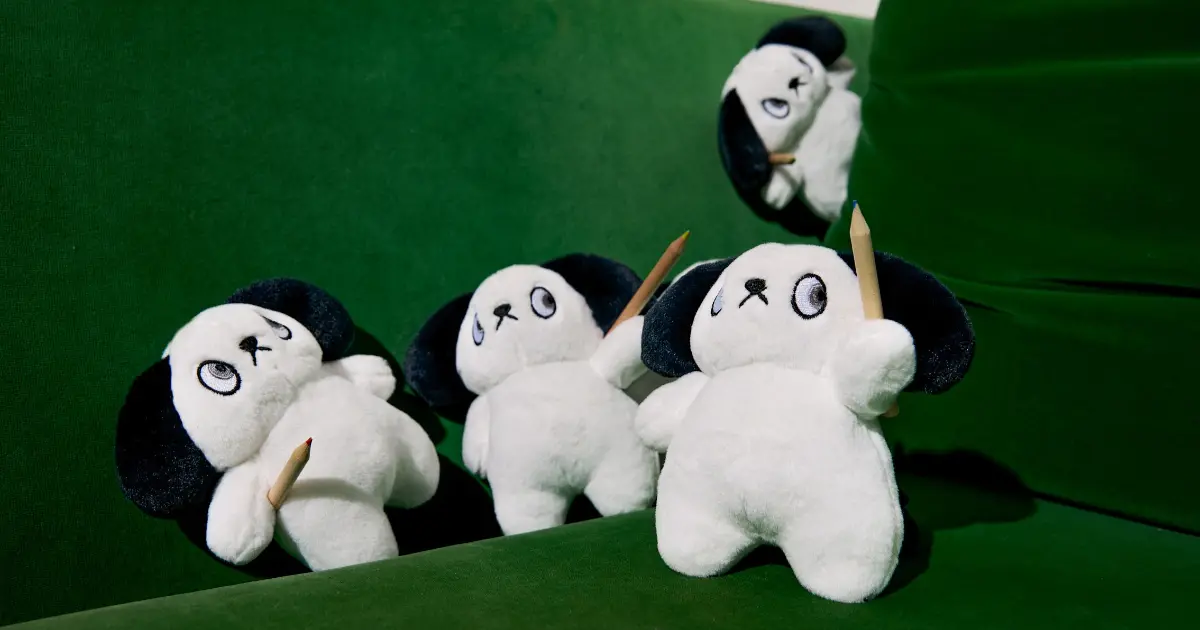 不只是吊飾！POCKET COMPANION聯名狗狗互動娃娃，內建心語圖卡台日同步開賣。