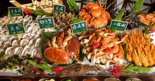 文華Café平日1580吃到飽！日本A4和牛小排與帝王蟹吃到飽攻略、老饕必看。