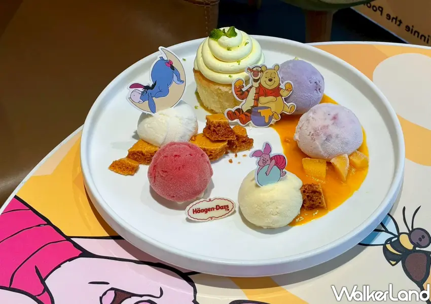 ▲內用限定的繽紛饗宴盤餐，五種經典口味冰淇淋與檸檬蛋糕整齊排列，還有小熊維尼與好朋友俏皮賣萌。