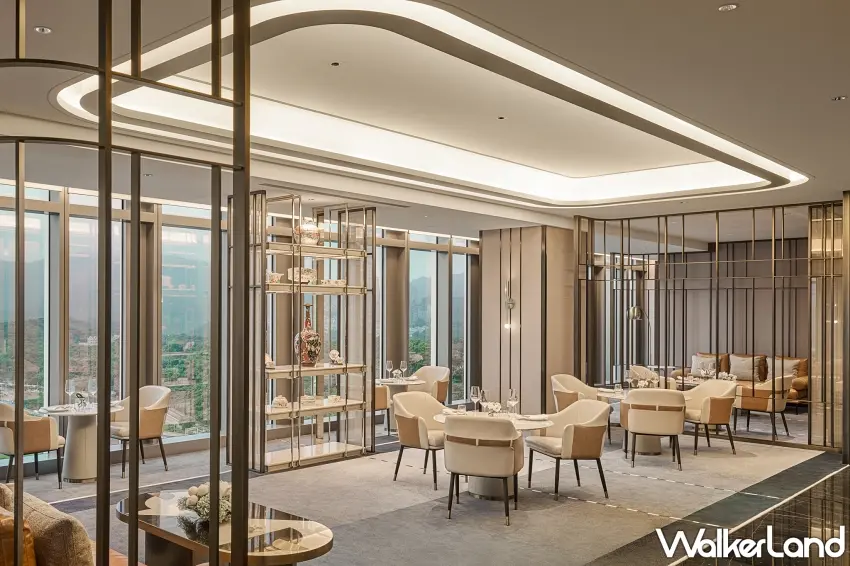 ▲入住「雙寵奢享買一送一」住房專案尊享貴賓軒禮遇，在高空25樓舒適空間俯瞰台北市絕美天際線。圖／台北漢來大飯店提供