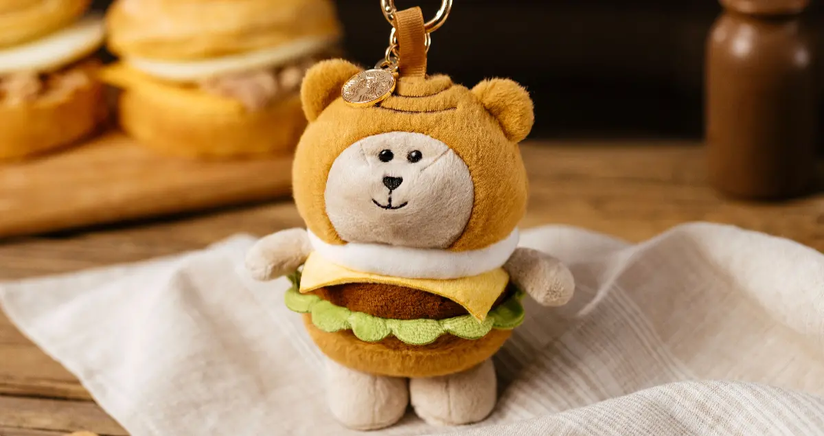 4天星巴克買一送一！週年慶新品「覆盆莓可可燕麥那堤、可頌熊寶寶」跟上。