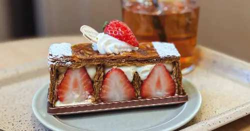 東京必吃甜點店！PÂTISSERIE BIEN-ÊTRE 草莓千層酥酥脆爆層，代代木法式甜點名店。