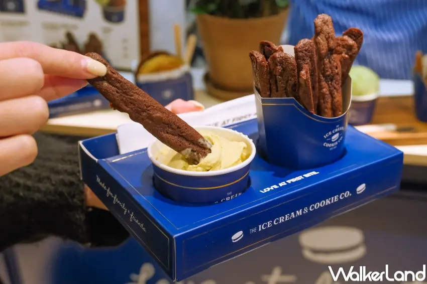 ▲在The Ice Cream & Cookie Co. 台北概念店可以吃到冰淇淋餅乾三明治與全新薯條餅乾，多種甜點玩法吸引甜點控朝聖。（攝影：張人尹）