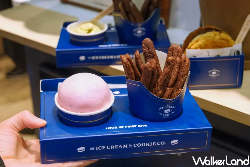 ▲The Ice Cream & Cookie Co. 概念店推出全球首賣薯條餅乾，把軟餅乾做成薯條造型，可單吃或搭配冰淇淋享用。（攝影：張人尹）