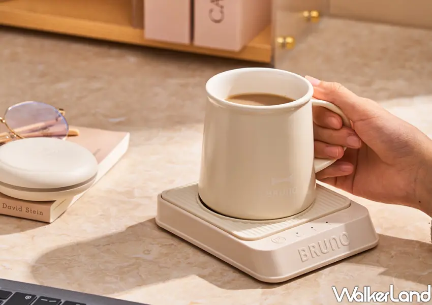 ▲上班族必備恆溫暖杯墊組，長時間維持熱飲溫度，福利卡友專屬積分換購好物。