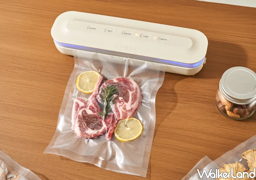 ▲新品無線真空封口機，延長食材鮮度節省冰箱空間，全聯福利卡積分換購必搶。