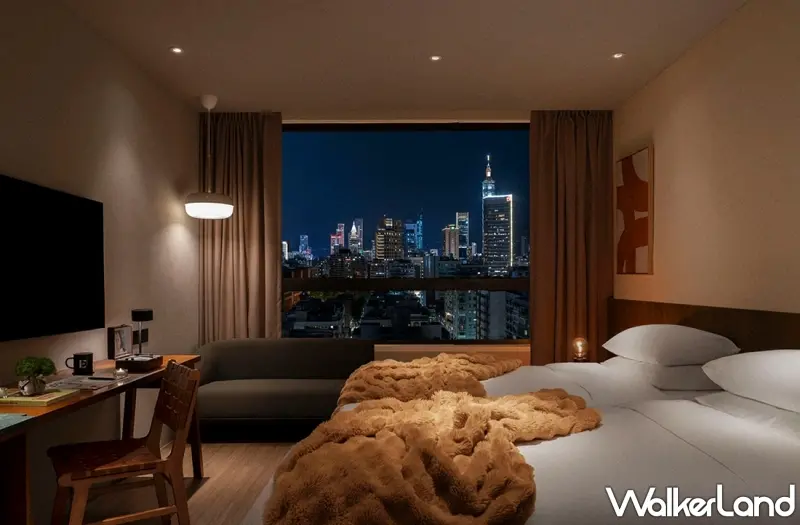 ▲預訂台北晶華酒店等指定飯店微醺專案，每房加碼贈送單人套票1組。圖／易遊網提供；窩客島整理