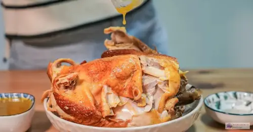 桃園隱藏版鹿野桶仔雞！3斤大烤雞附滴雞湯，皮香肉嫩會爆汁。