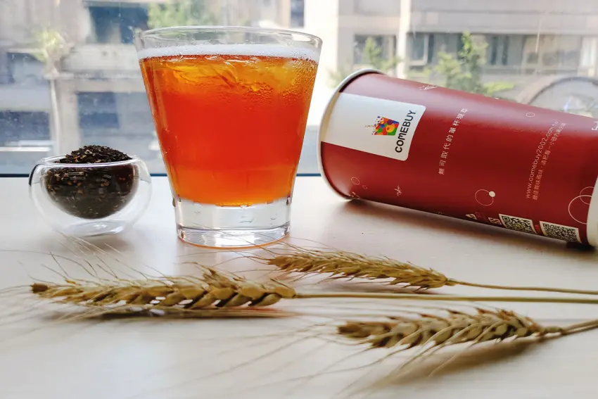 ▲COMEBUY現萃大麥紅茶