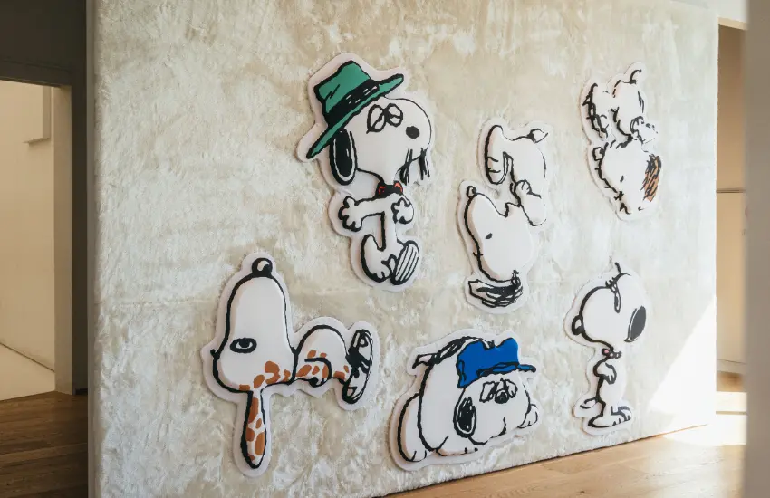 ▲可觸摸的壁面裝飾「軟綿綿浮雕」更新為史努比與兄弟姊妹們的設計。