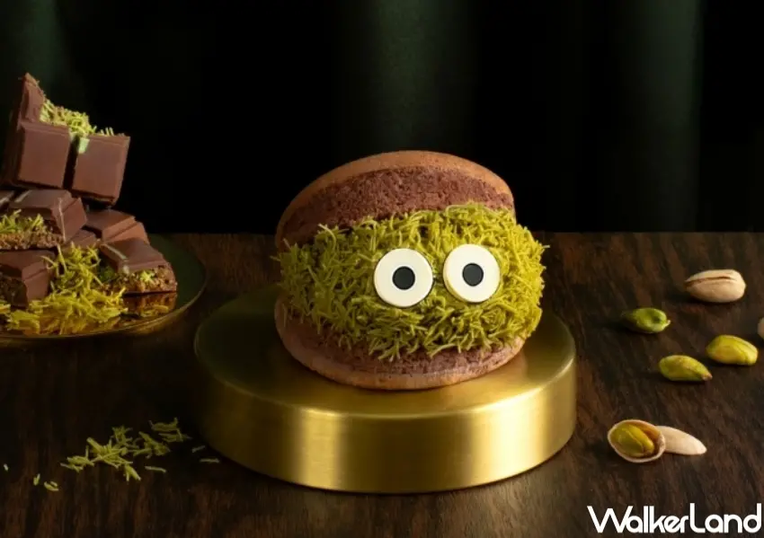 ▲TrueWin初韻推出杜拜巧克力舒芙蕾，結合巧克力生乳與開心果打造蓬鬆甜點。