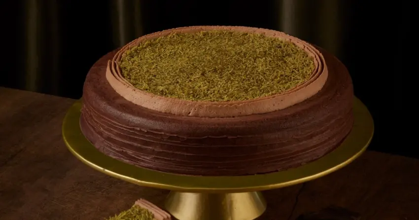 杜拜巧克力又爆紅！LADY M杜拜巧克力千層狂奔瘋搶，台灣7大杜拜巧克力甜點帶你吃。