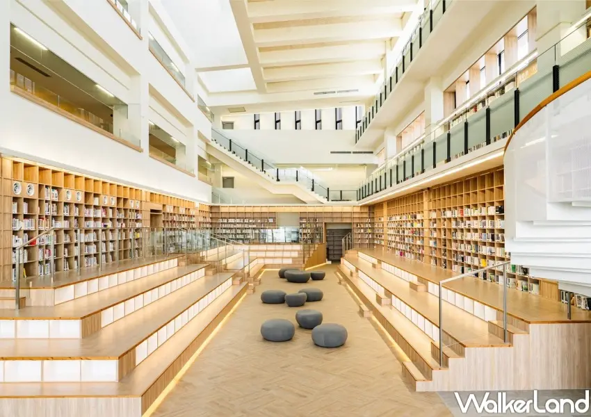 ▲2026台東新景點！最美圖書館 臺東縣立圖書館開幕，絕美階梯式縱谷閱覽區必拍。