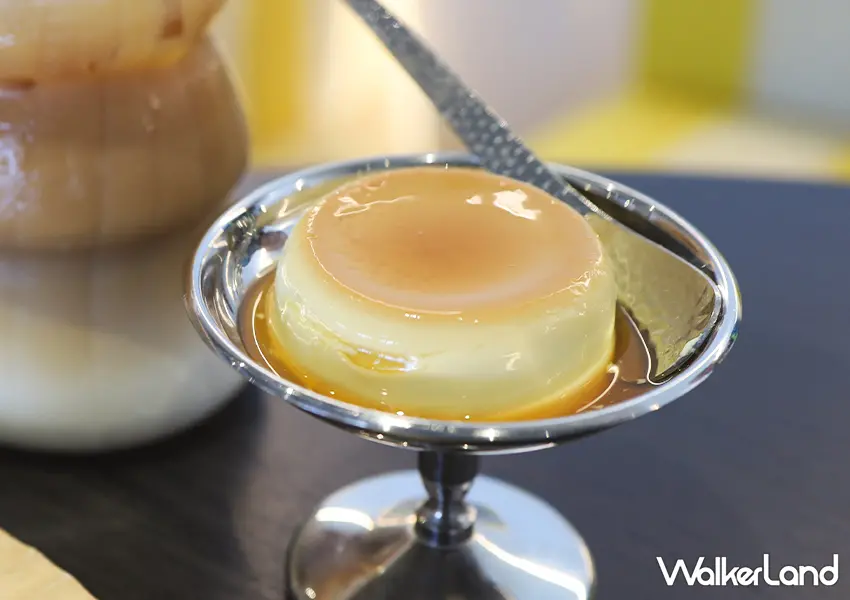 ▲桃園景觀咖啡推薦!The QiAO 喬寓咖啡 爆紅,湖畔第一排,看飛機喝下午茶超療癒。