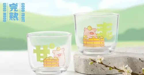 罐頭豬LuLu首款梅酒3/25限量預購！完熟經典梅酒禮盒內含超萌公仔與酒杯組。