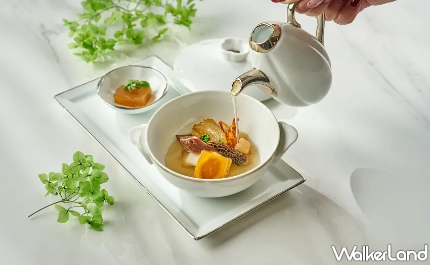 ▲創新一湯二吃的「鮑潤牛湯琥珀凍」，將熬煮10小時的濃醇牛湯化作膠質凝凍，體驗雙重食趣。圖／六福旅遊集團提供；窩客島整理