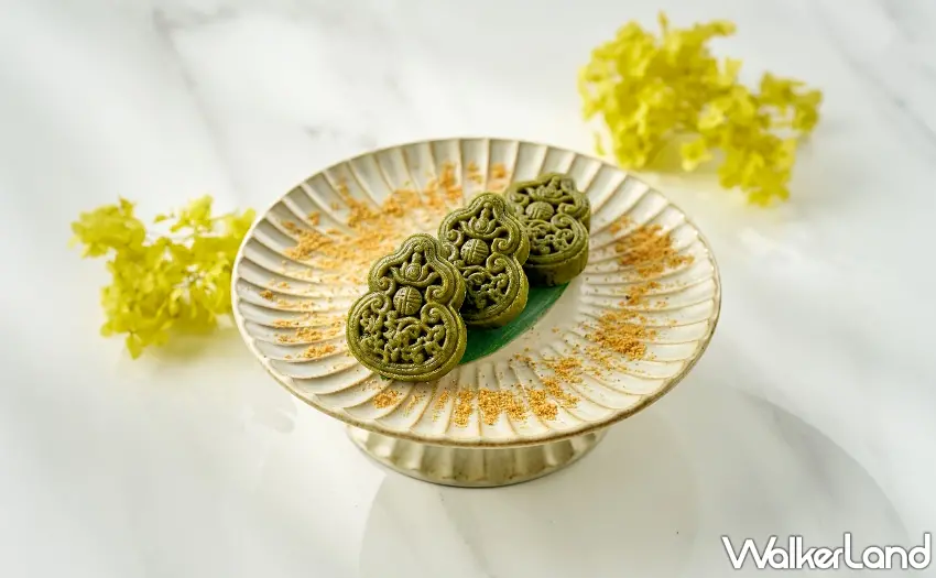 ▲造型吉祥的「擂茶貢糖糕」，將客家擂茶茶香與花生貢糖完美揉合，口感綿密細膩。圖／六福旅遊集團提供；窩客島整理