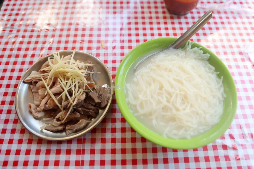 東門無名米粉湯