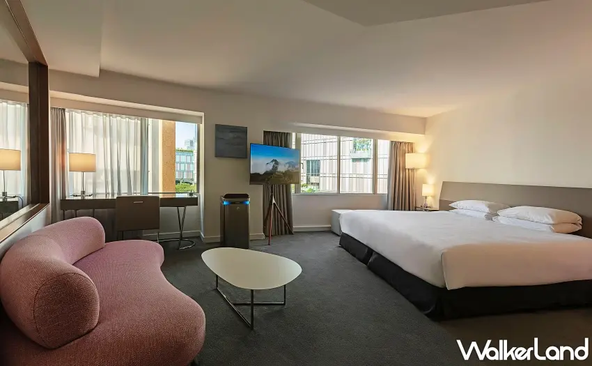 ▲國聯大飯店「商務菁英住房專案」，也規劃連續入住 7 日以上之賓客專屬房價優惠與納入洗衣與送機 9 折等禮遇。 圖／國聯大飯店提供；窩客島整理