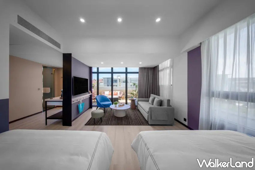 ▲主打網美系設計風格的「福容徠旅澎湖」，以清新明亮的空間美學結合舒適機能，從公設到客房細節皆是風格十足的打卡熱點。  圖／福容徠旅澎湖提供；窩客島整理