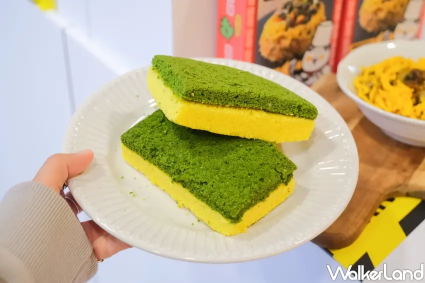 ▲7-11預購活動同步推出這不是香菜豬血糕蛋糕與菜瓜布蛋糕，新品增添話題（攝影：張人尹）。