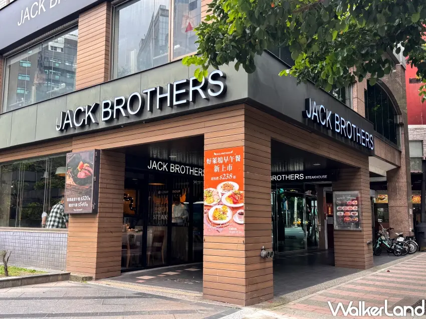 ▲傑克兄弟牛排以好萊塢復古風格打造空間，路易莎集團強化懷舊元素，呈現美式餐廳氛圍。（攝影：張人尹）