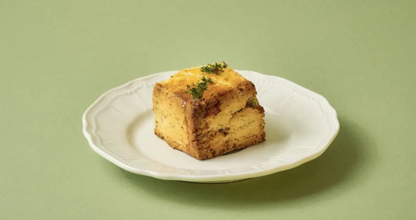 ▲郁鹹香展現成熟風味,加入青海苔與吻仔魚帶出海潮香氣。