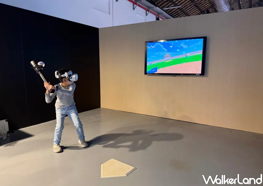 ▲松菸棒球特展VR體驗區！可透過VR打擊體驗裝置感受站上棒球場揮棒的真實感官。(攝影：鄭亦庭)