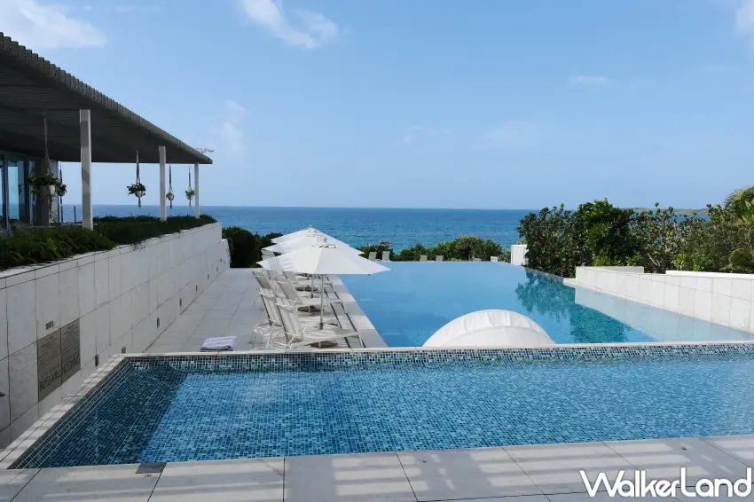 ▲伊良部島翠豪華精選酒店設有海景房與無邊際泳池，從早餐到設施體驗都圍繞海景打造宮古島專屬度假感（攝影：張人尹）