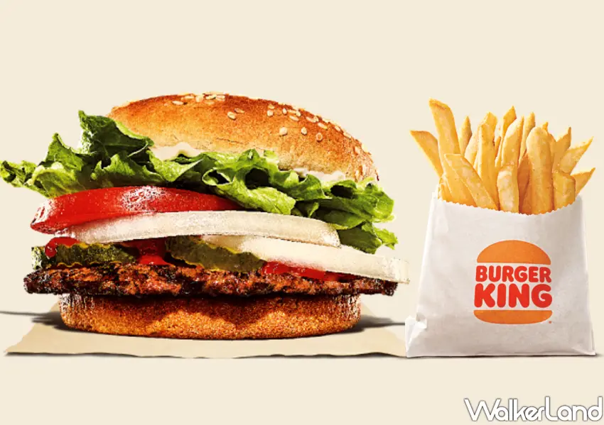 ▲經典火烤牛肉堡配上酥脆薯條，漢堡王必點的招牌美味讓人食指大動。