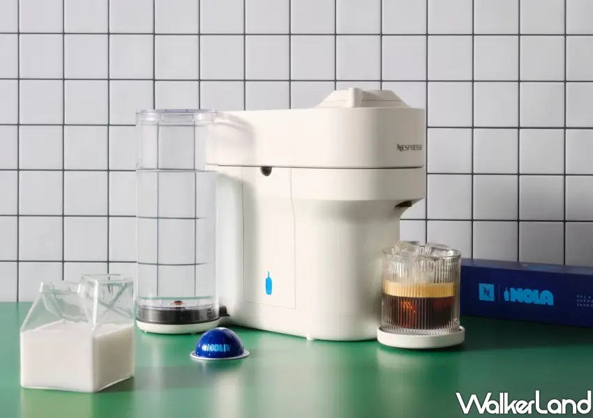 ▲純白美學,Nespresso藍瓶限量款咖啡機開箱。