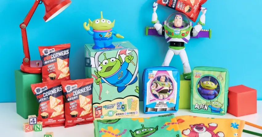7-11 全家限定！POPCORNERS玩具總動員爆米花脆片，買就送收納包。