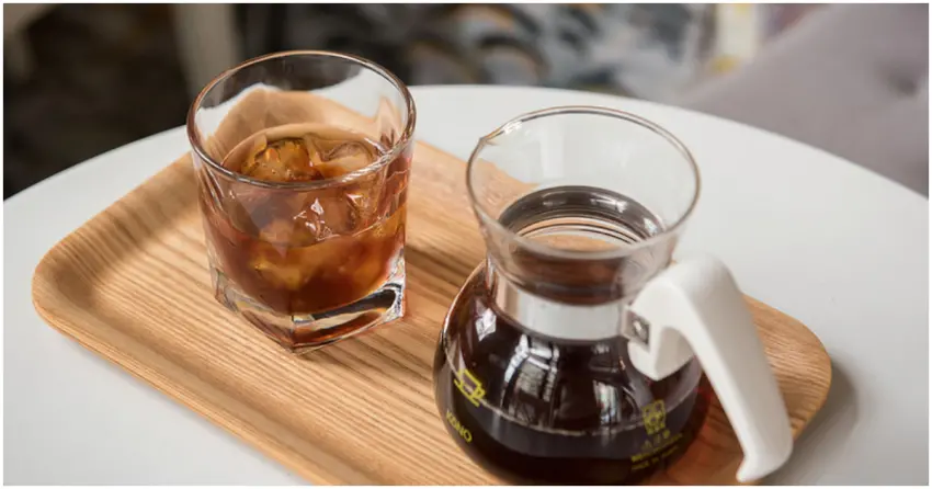 ▲「伊索拉咖啡館」主打精品咖啡，細緻手沖工法萃取出層次豐富的香氣與風味，入口溫潤順口。