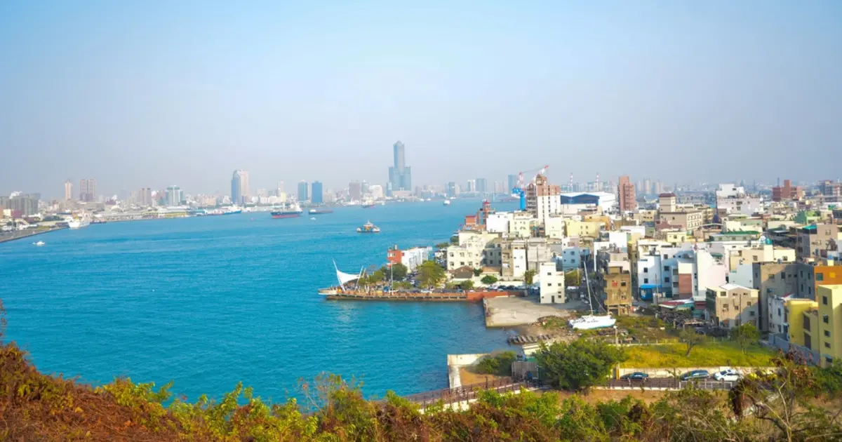 最快5分鐘登島！台灣7大療癒小島必打卡，跳島、陸連島美拍攻略。