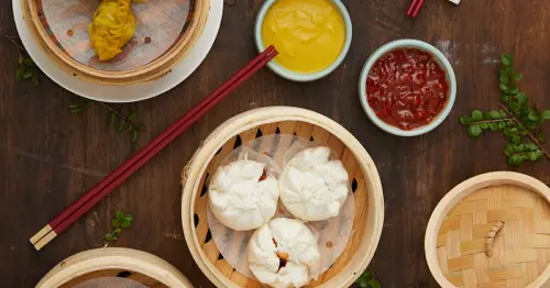 台北新板希爾頓港點吃到飽快閃4月！999元起爽吃黑金流沙包與逾20道經典港點。