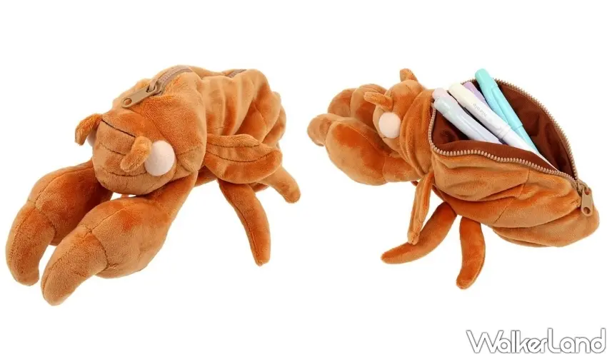 ▲冠軍筆袋蟬殼造型筆袋神還原蟬殼質感，破殼而出的幽默創意拿下筆盒賞首獎，是2026年日本最夯的潮流單品。