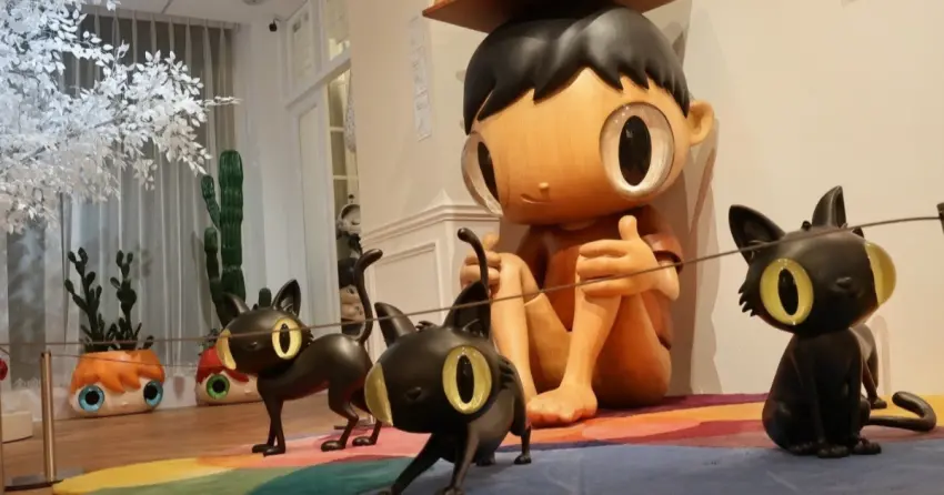 台北藝術新地標！5層樓光之間Art Space新開幕，村上隆、大眼貓咪亮點必逛。