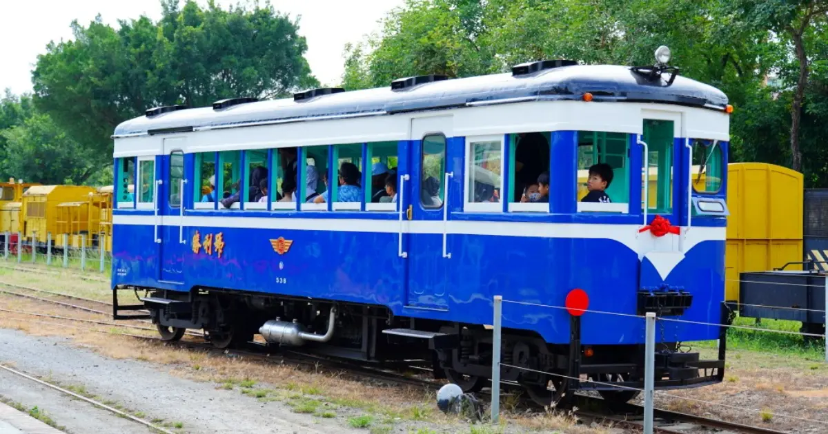 台南景點推薦7選！粉紅花旗木花海步道、復古勝利號，台南景點必玩推薦。
