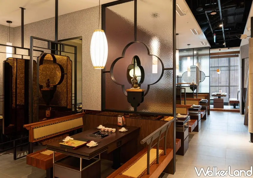 ▲鼎王全台百貨首店時髦登場。插旗信義區ATT 4 FUN,店內充滿設計美學,營業至凌晨02:00,搶攻深夜食堂與追星族市場。