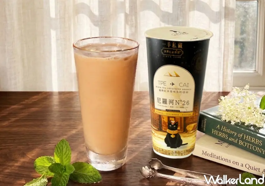 ▲一手私藏世界紅茶推出埃及貓主題飲料杯，搭配系列新品提升整體視覺與收藏感。