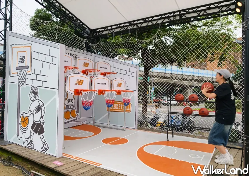 ▲熱血十足的空心籃球遊戲考驗投籃準度，現場互動感十足，是體驗New Balance樂遊季的最佳活動。(攝影：鄭雅之)