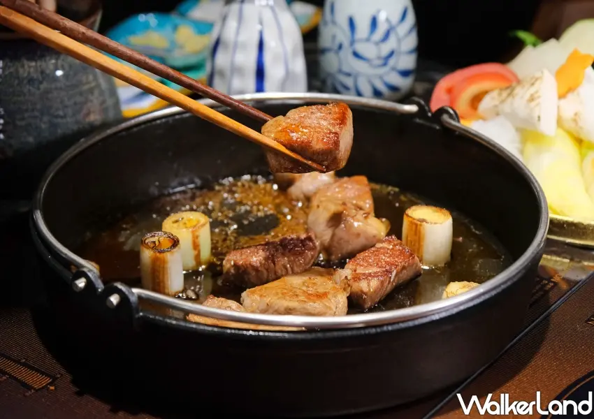 ▲隱藏版厚切和牛壽喜燒套餐，金黃焦香鎖住肉汁，是資深老饕的最愛。(攝影：鄭雅之)