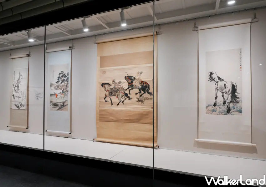 ▲國立歷史博物館二樓展區「馳騁」特展，展出124件展品探討馬在藝術中的多重象徵。