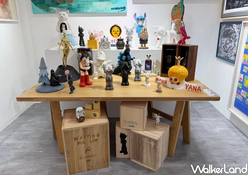 ▲新開幕台北藝術空間！We Art Space內湖旗艦店開幕，首展《眾藝》匯集草間彌生、村上隆等國際藝術大師名作。(攝影：鄭亦庭)