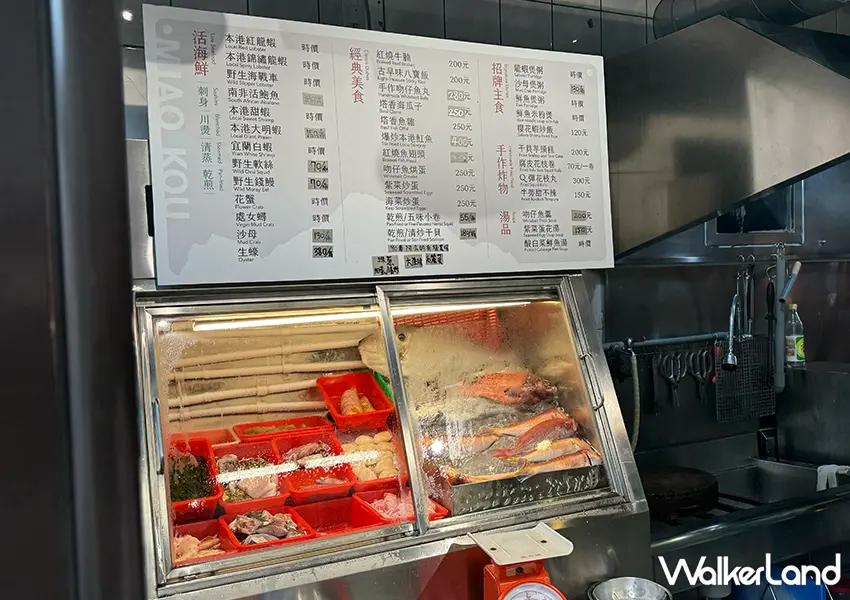 ▲宜蘭頭城海鮮推薦「廟口海產小吃」餐廳逼嫁相當完整確實（攝影：蕭芷琳）